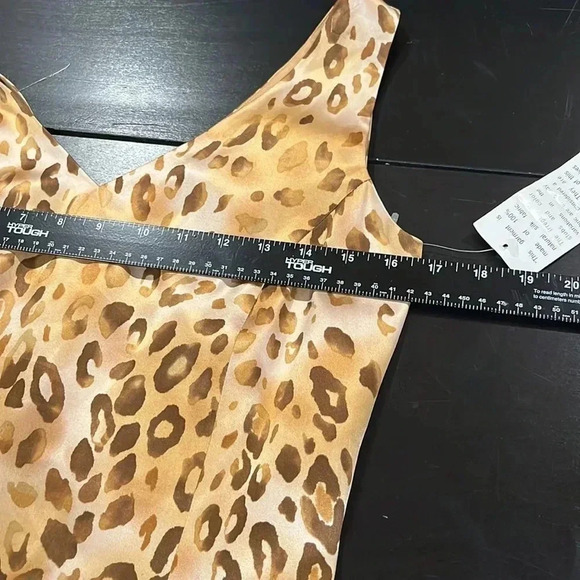 NWT 100% Silk Leopard Beige Gold Mob Wife Sleeveless Elegant Dress Womens 6 - Picture 8 of 11
